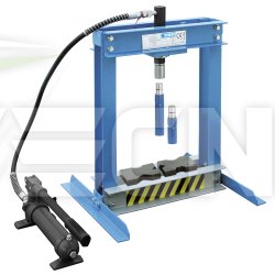 presse-hydraulique-manuelle-4-ton-fervi-p001-04-table-reglable.jpg