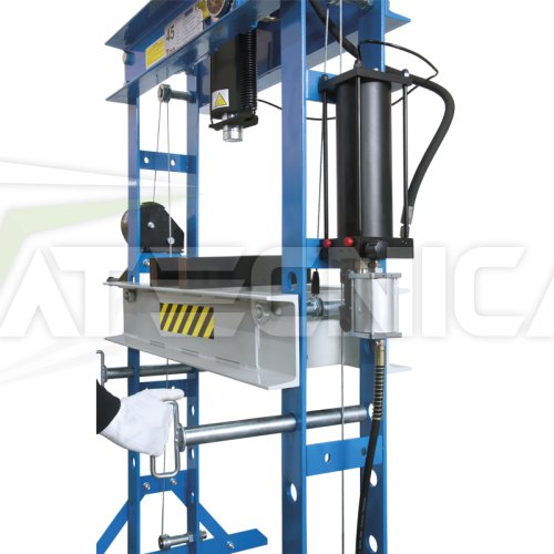 presse-hydraulique-pneumatique-45-tonnes-fervi-p001-45.jpg